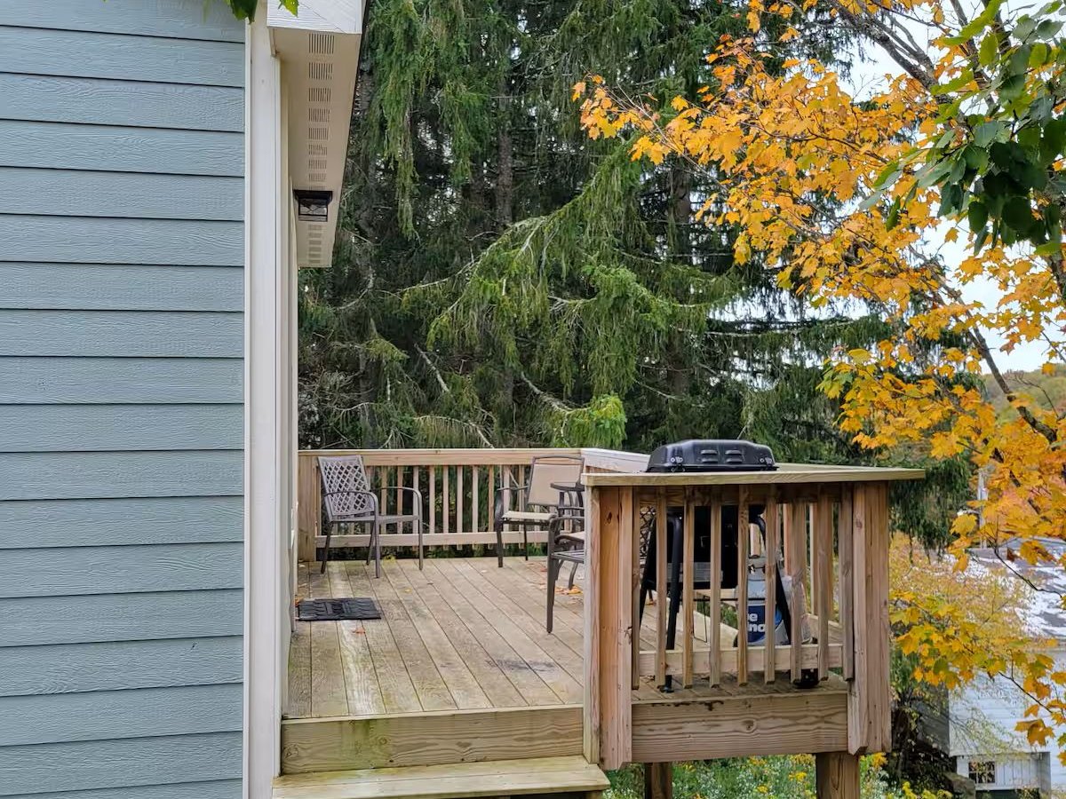 tiny home deck